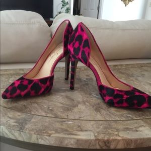 Women’s name brand shoes great condition